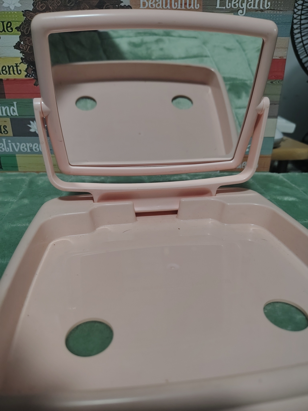 Mary Kay Compact Makeup Case Pink